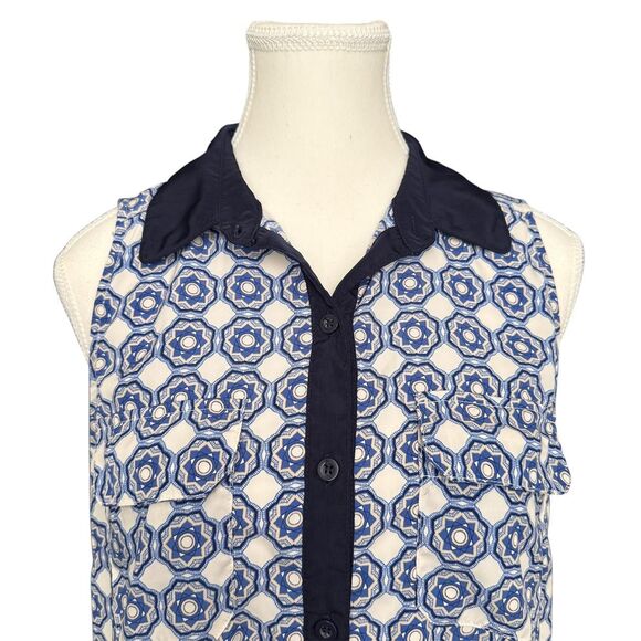 Forever 21 Nay Blue Printed Button Down Shirt - Picture 2 of 7